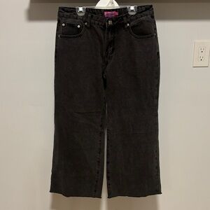 Edikted baggy jeans.